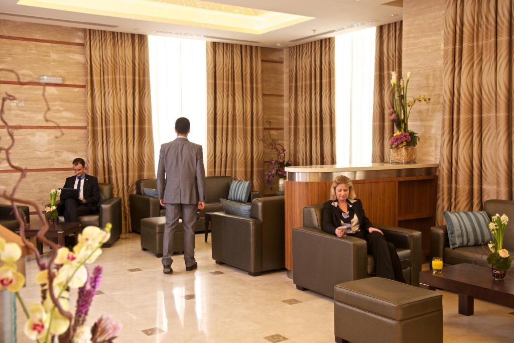 The Royal Riviera Hotel Doha Exterior foto