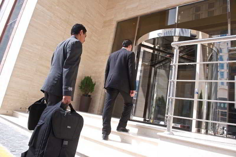 The Royal Riviera Hotel Doha Exterior foto
